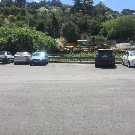 La Spada Nella Roccia Apartman